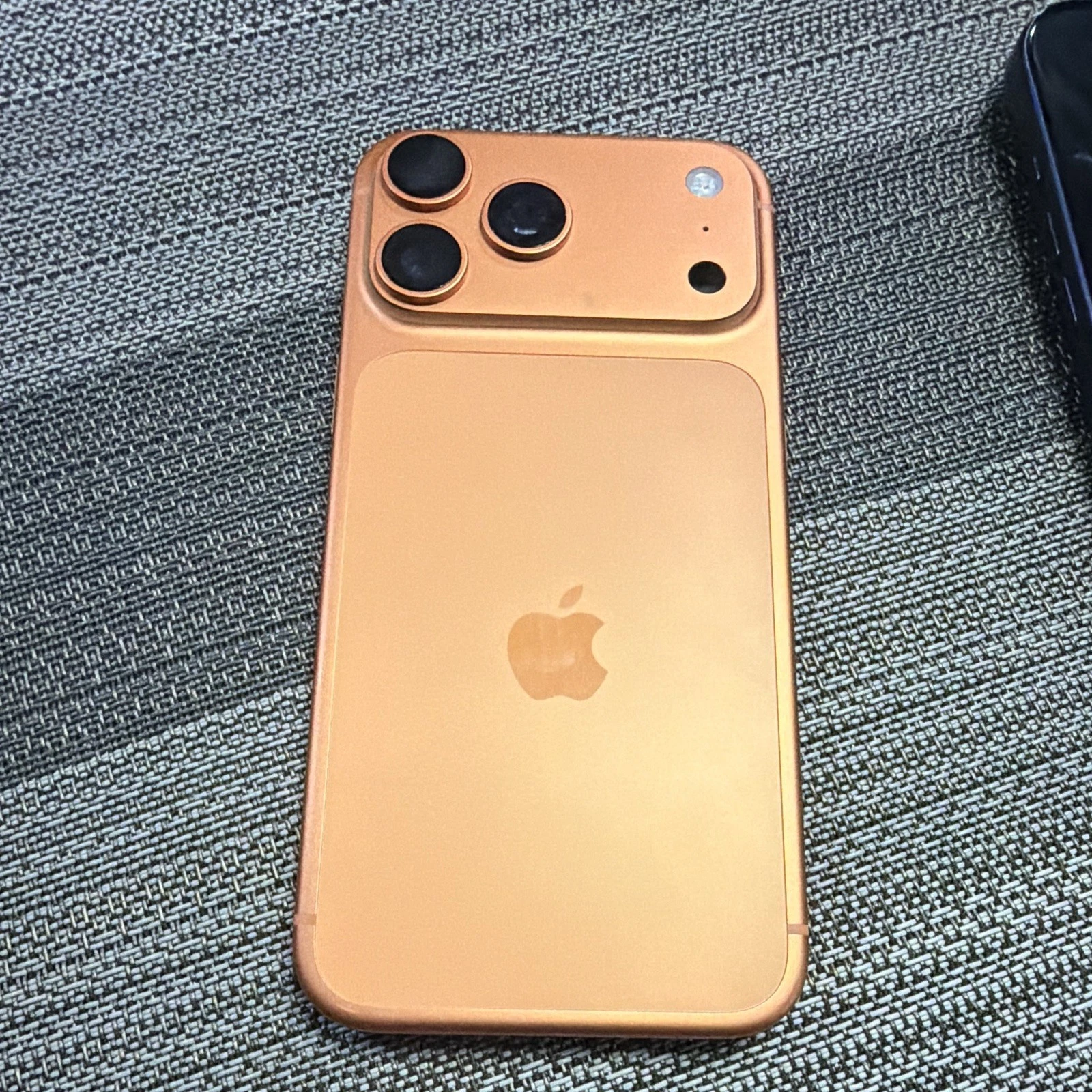 Fotografía real del iPhone 17 Pro Max